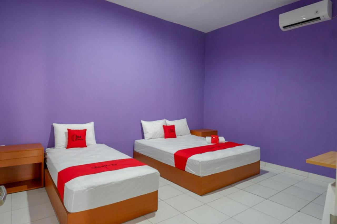 Reddoorz Near Alun Alun Kaliwungu Kendal Hotel Brangsong Ngoại thất bức ảnh