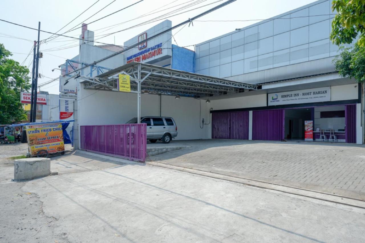 Reddoorz Near Alun Alun Kaliwungu Kendal Hotel Brangsong Ngoại thất bức ảnh